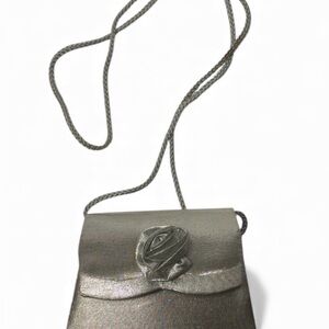 Elegant Silver Mini Bag with Rose Accent